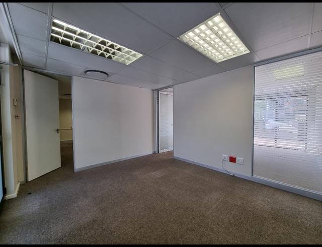 102M² OFFICE RENTED IN CENTURY CITY